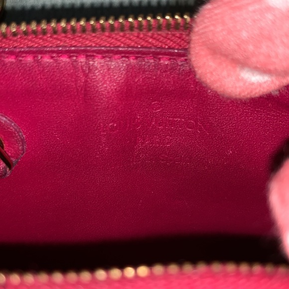 Louis Vuitton Vernis Key Cles - Picture 5 of 12